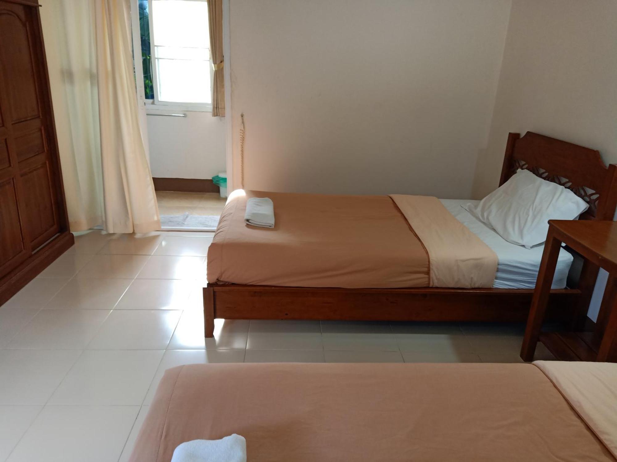 Phumchan Place Hotel Phayao Buitenkant foto