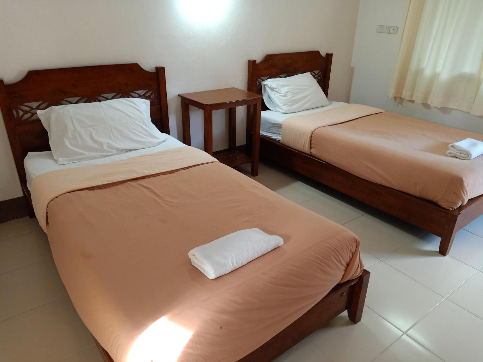 Phumchan Place Hotel Phayao Buitenkant foto